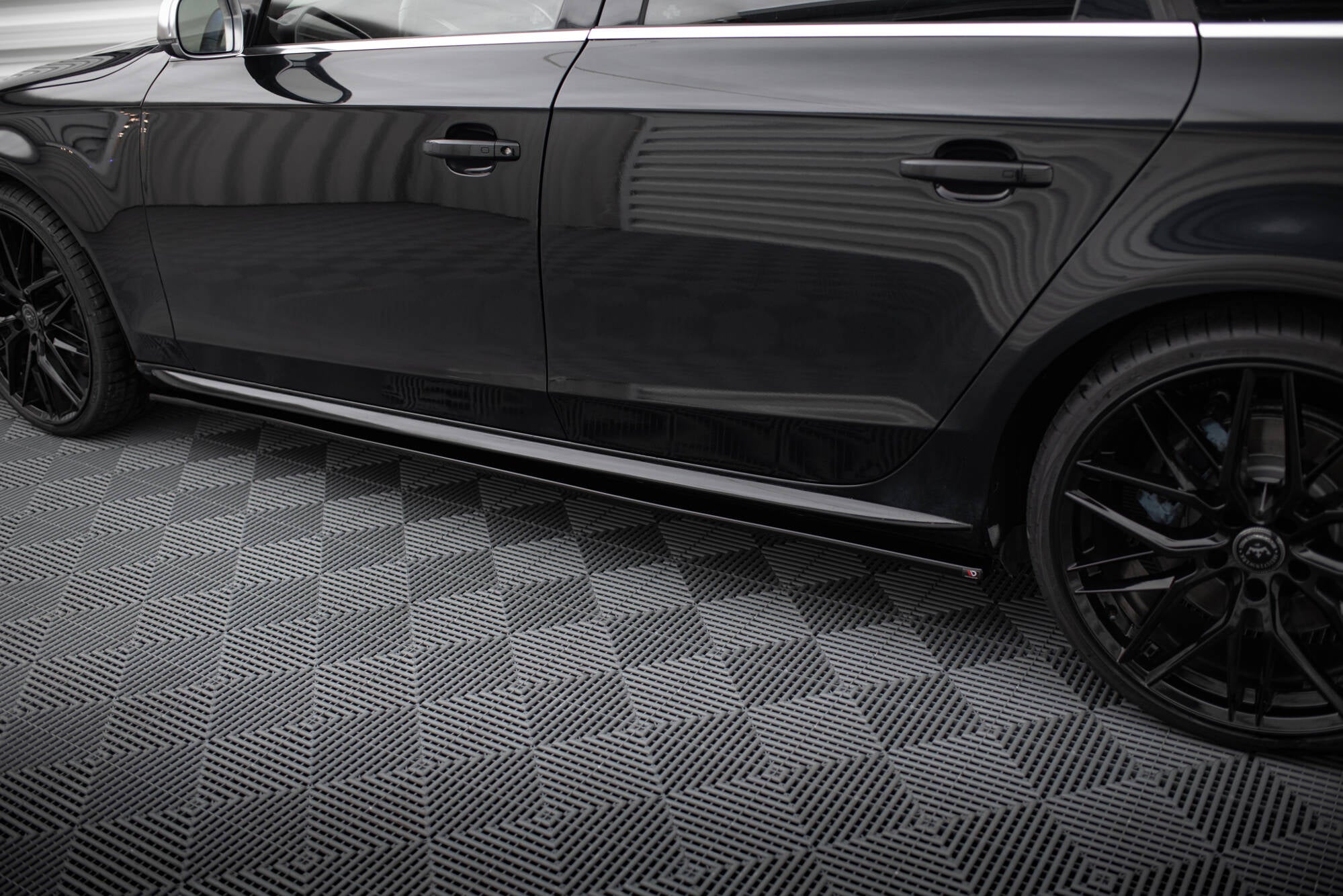 Seitenschweller Audi S4 / A4 / A4 S-Line B8 / B8 FL