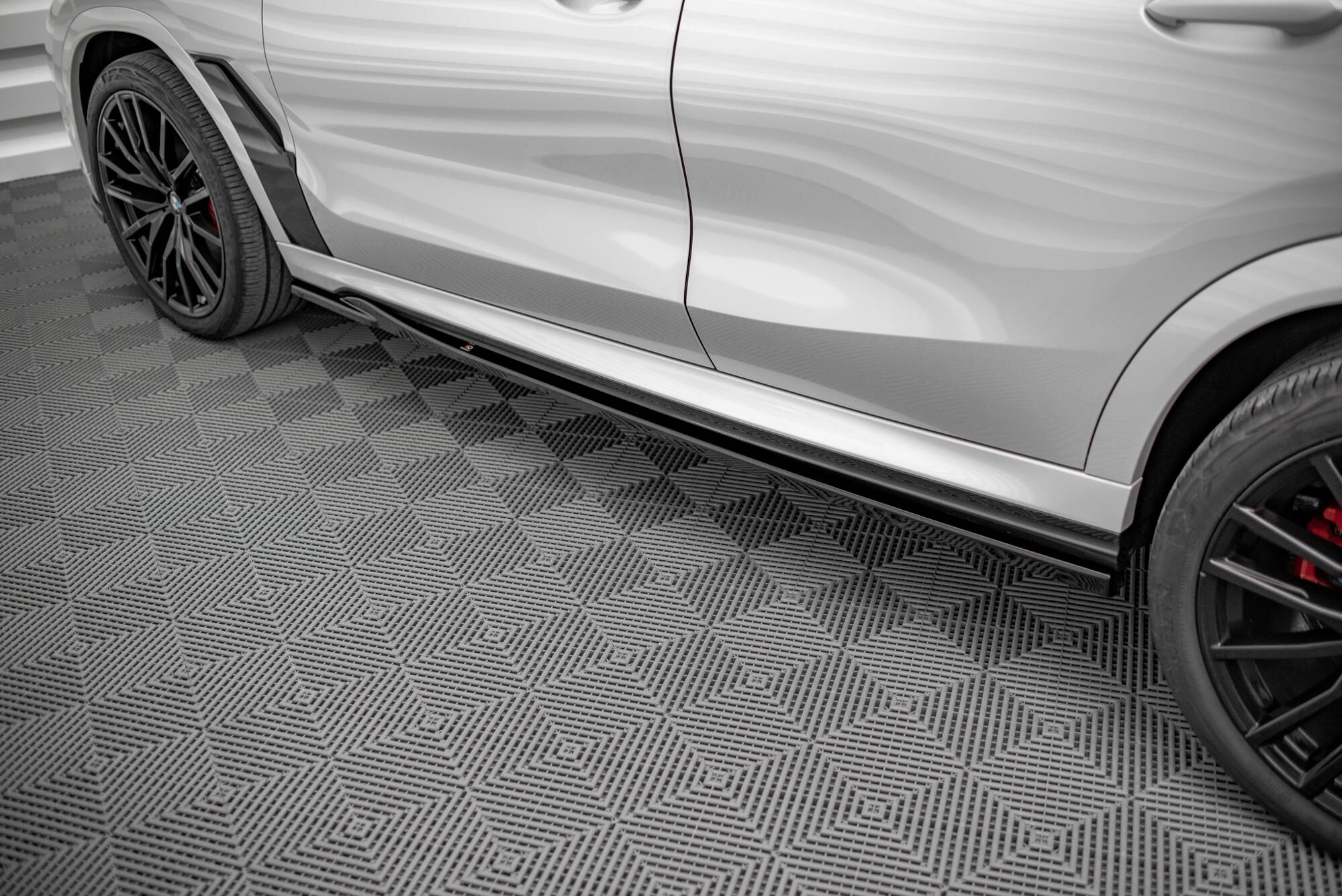 Seitenschweller V.1 BMW X6 M F96 / X6 M-Pack G06