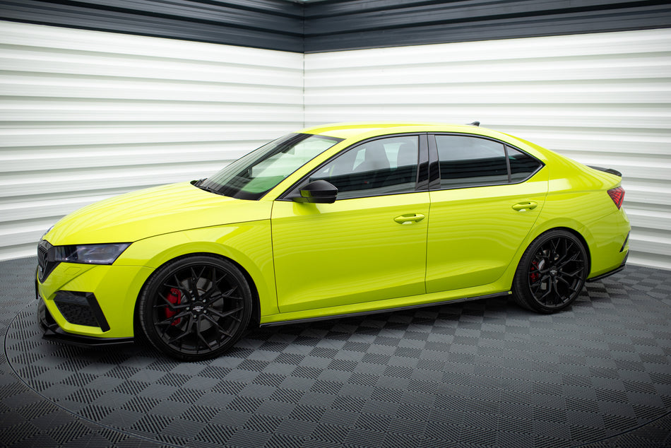 Seitenschweller Skoda Octavia RS Mk4