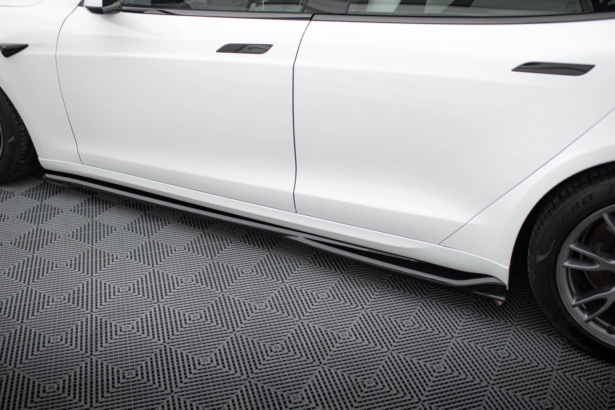 Seitenschweller Tesla Model S Plaid Mk1 Facelift V.1