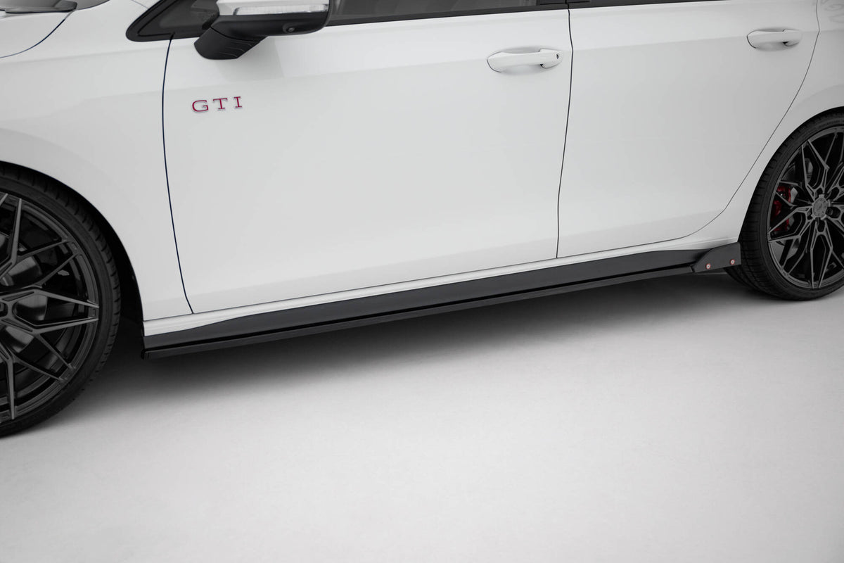 Seitenschweller V.2 + Flaps Volkswagen Golf Mk8