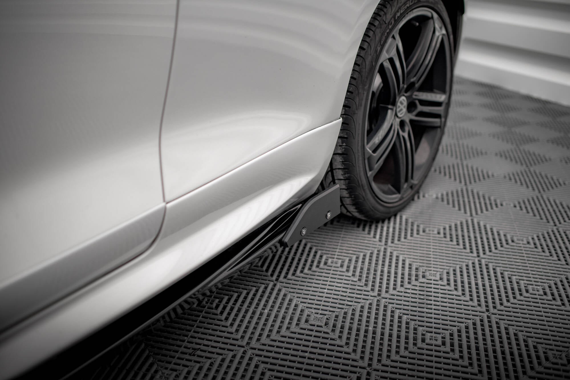 Seitenschweller V.2 Volkswagen Scirocco R Mk3