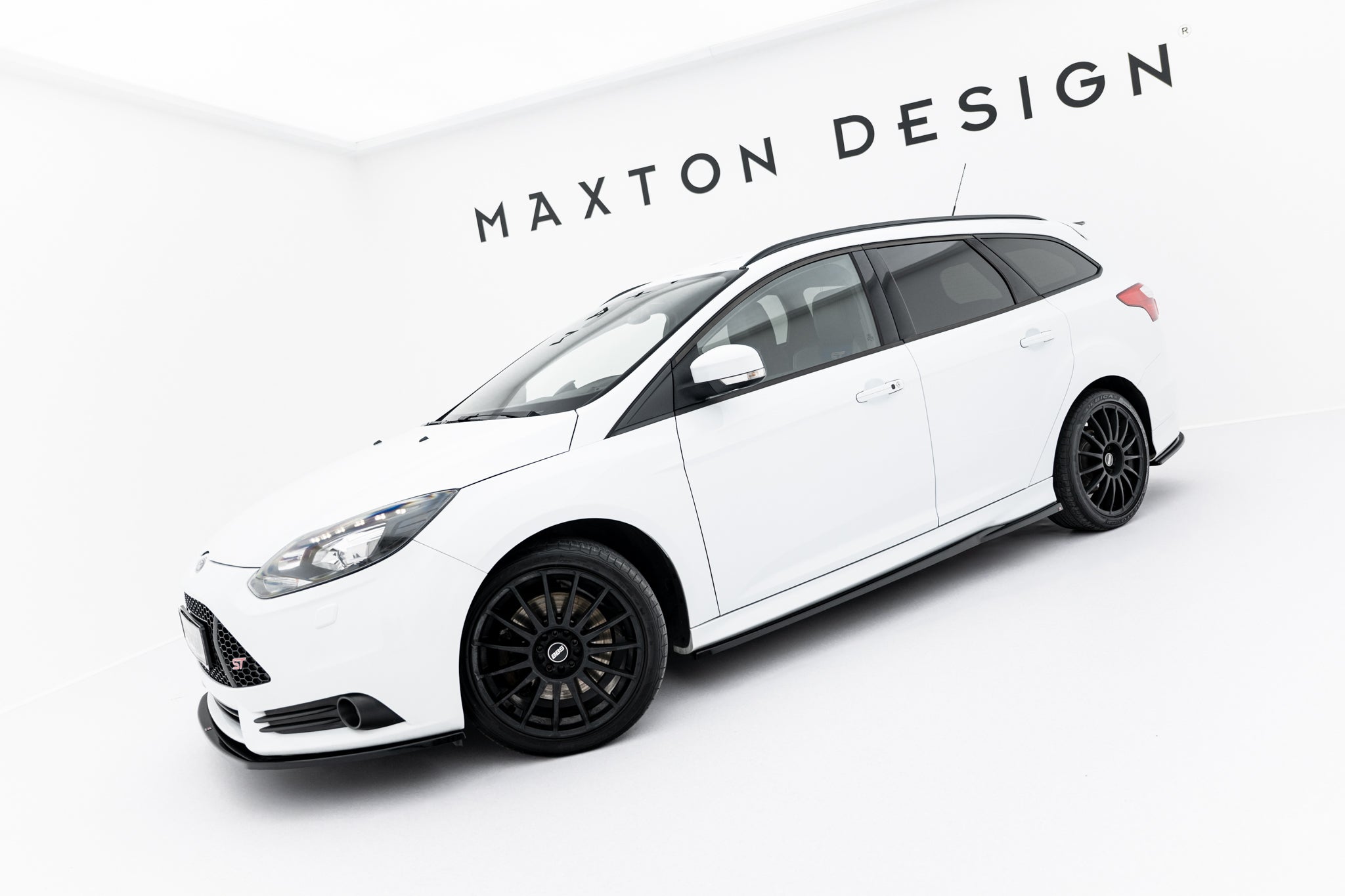 Seitenschweller V.2 Ford Focus ST Mk3