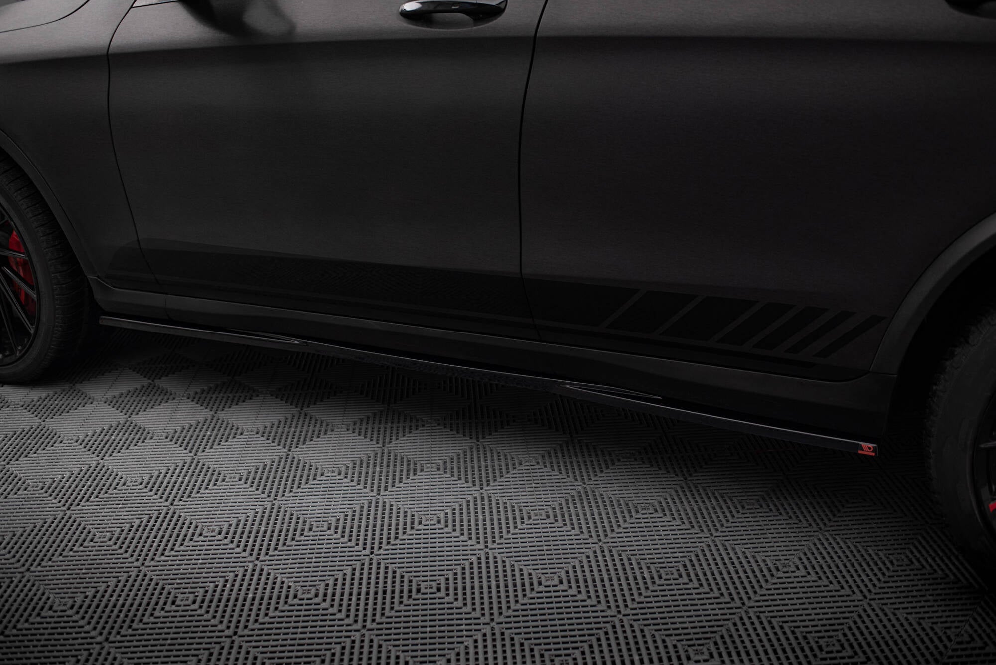 Seitenschweller V.2 Mercedes-Benz GLC Coupe AMG-Line C253