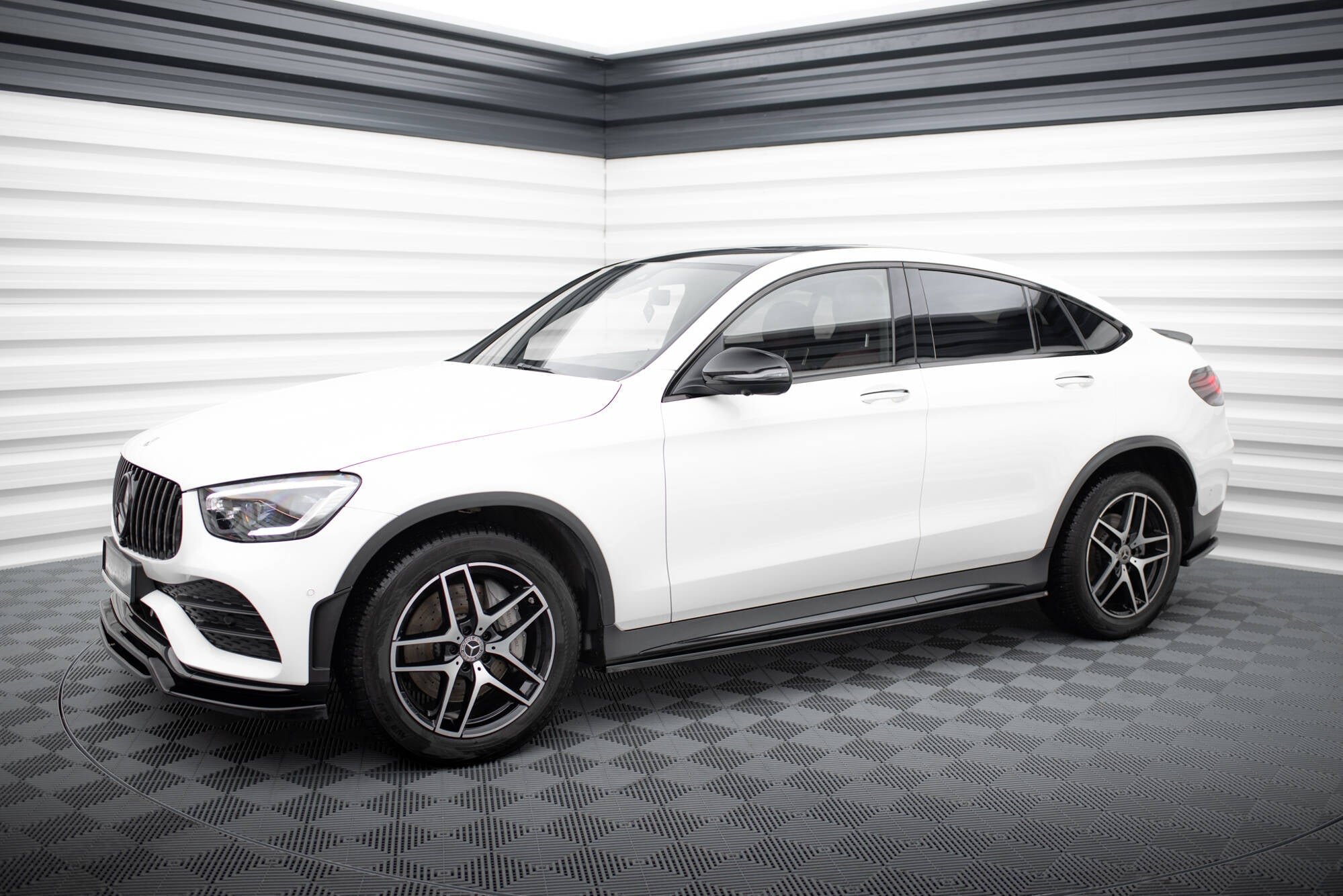 Seitenschweller Mercedes-Benz GLC Coupe AMG-Line C253 V.3