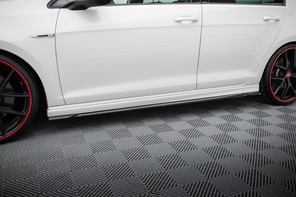 Seitenschweller V.4 Volkswagen Golf R / R-Line MK7