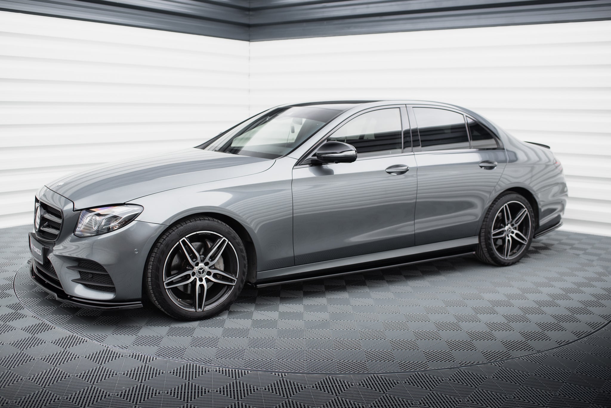 Seitenschweller Mercedes-Benz E43 AMG / AMG-Line Sedan / Estate W213 / S213