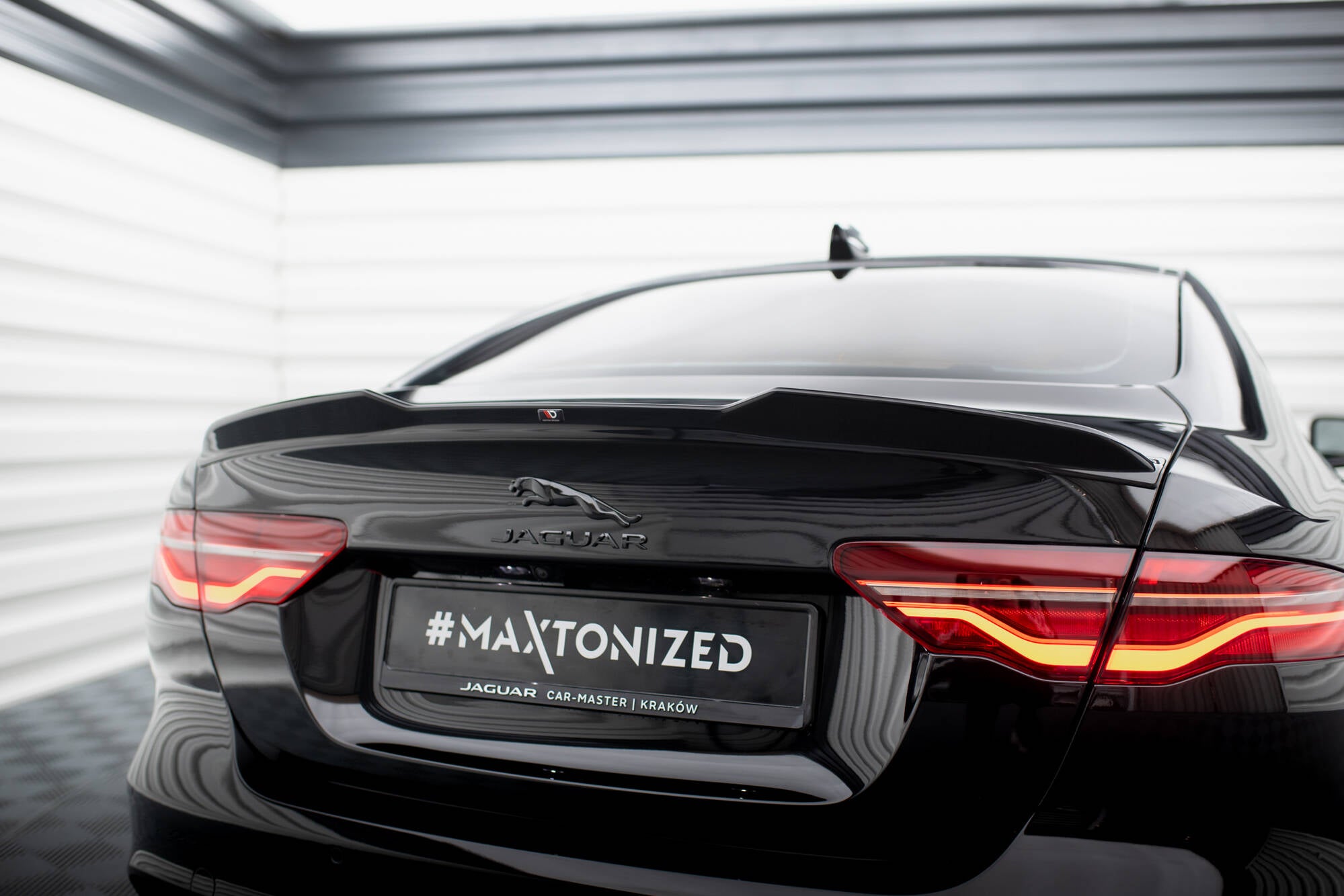 Unterer Heck Spoiler 3D Jaguar XE X760 Facelift