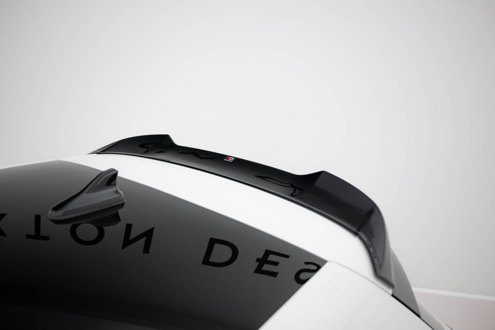 Unterer Heck Spoiler 3D Volkswagen Golf GTI / GTE / GTD / R-Line / R MK8