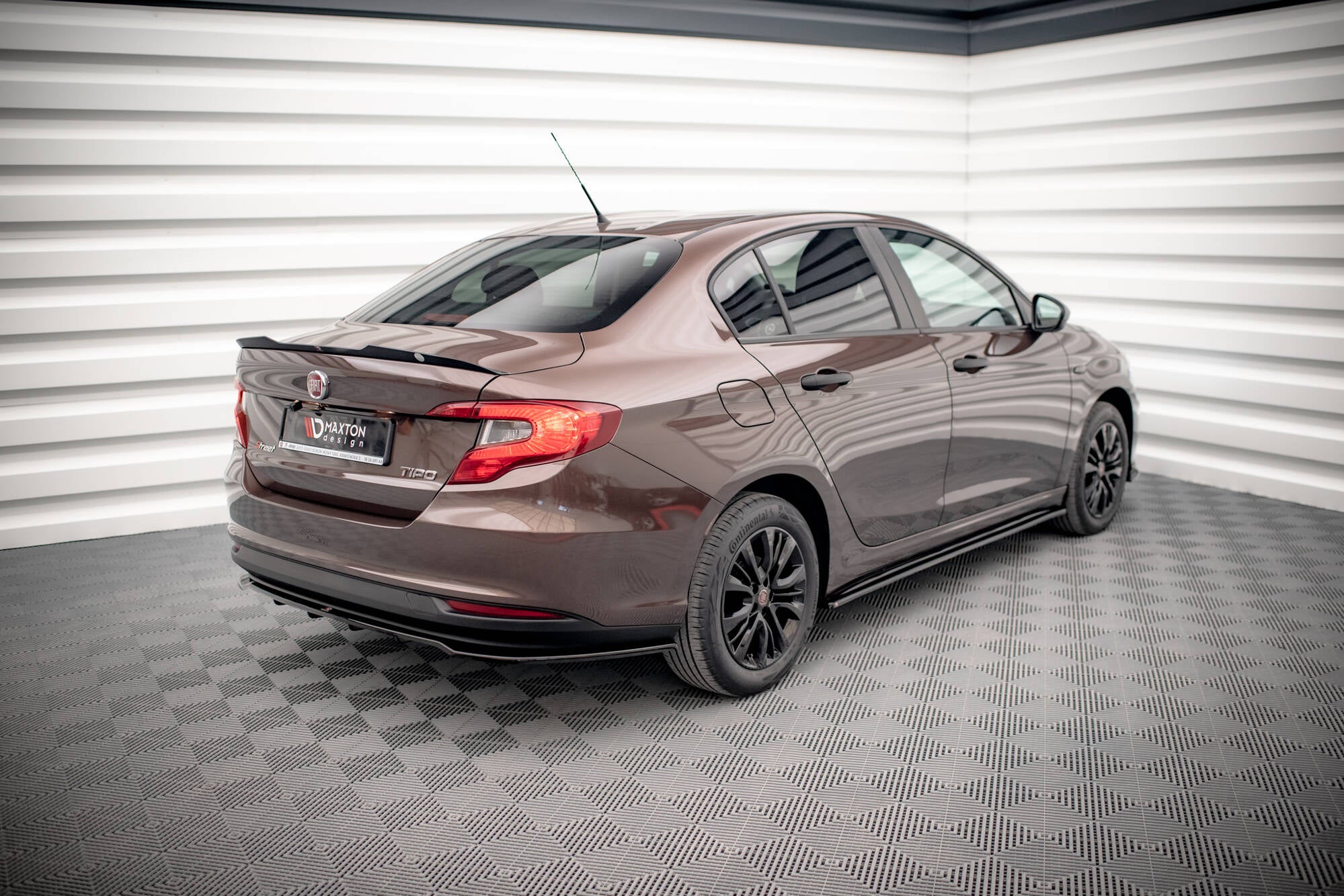 Unterer Heck Spoiler Fiat Tipo S Sedan MK1
