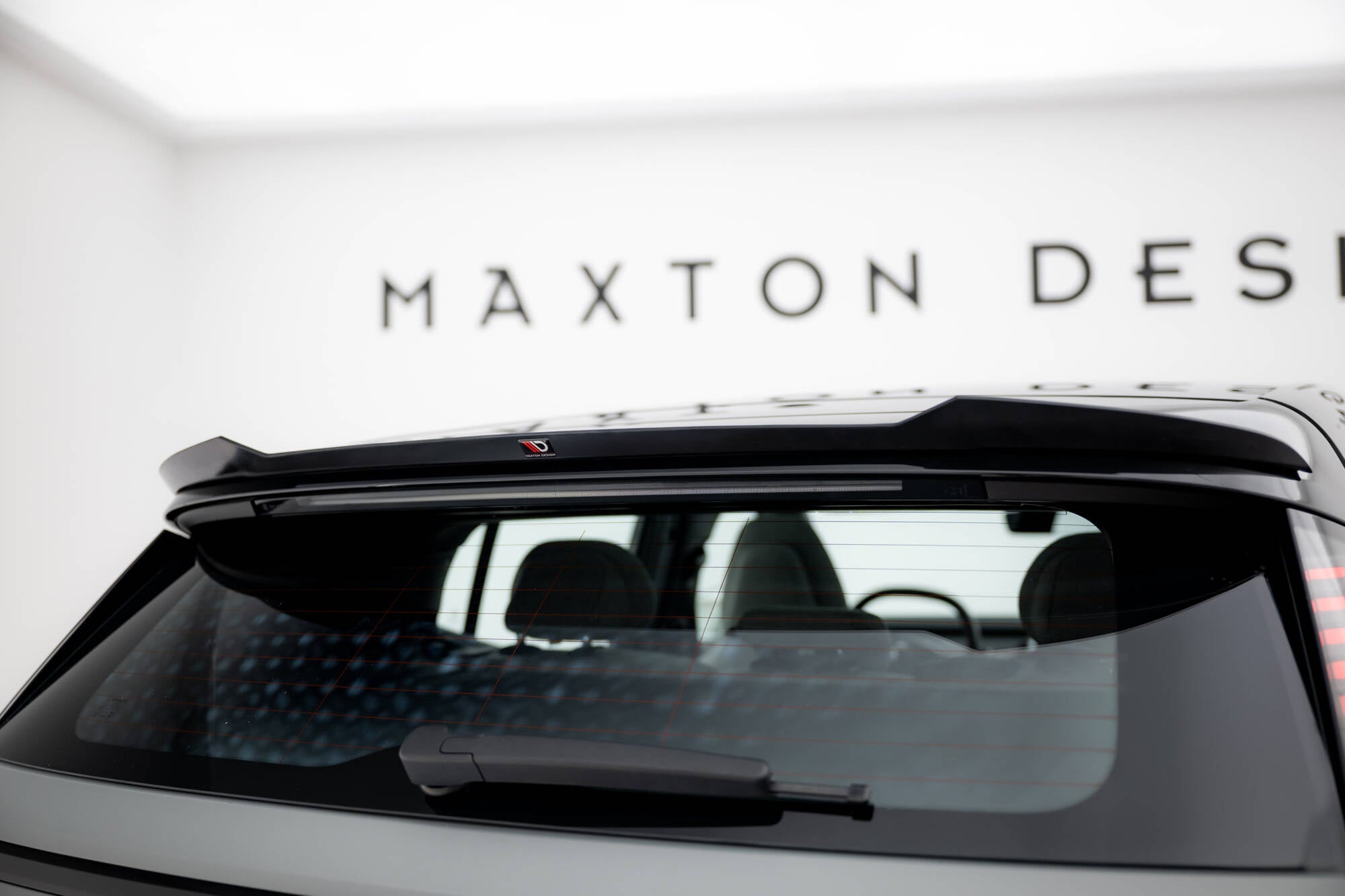 Unterer Heck Spoiler Volvo EX30 MK1