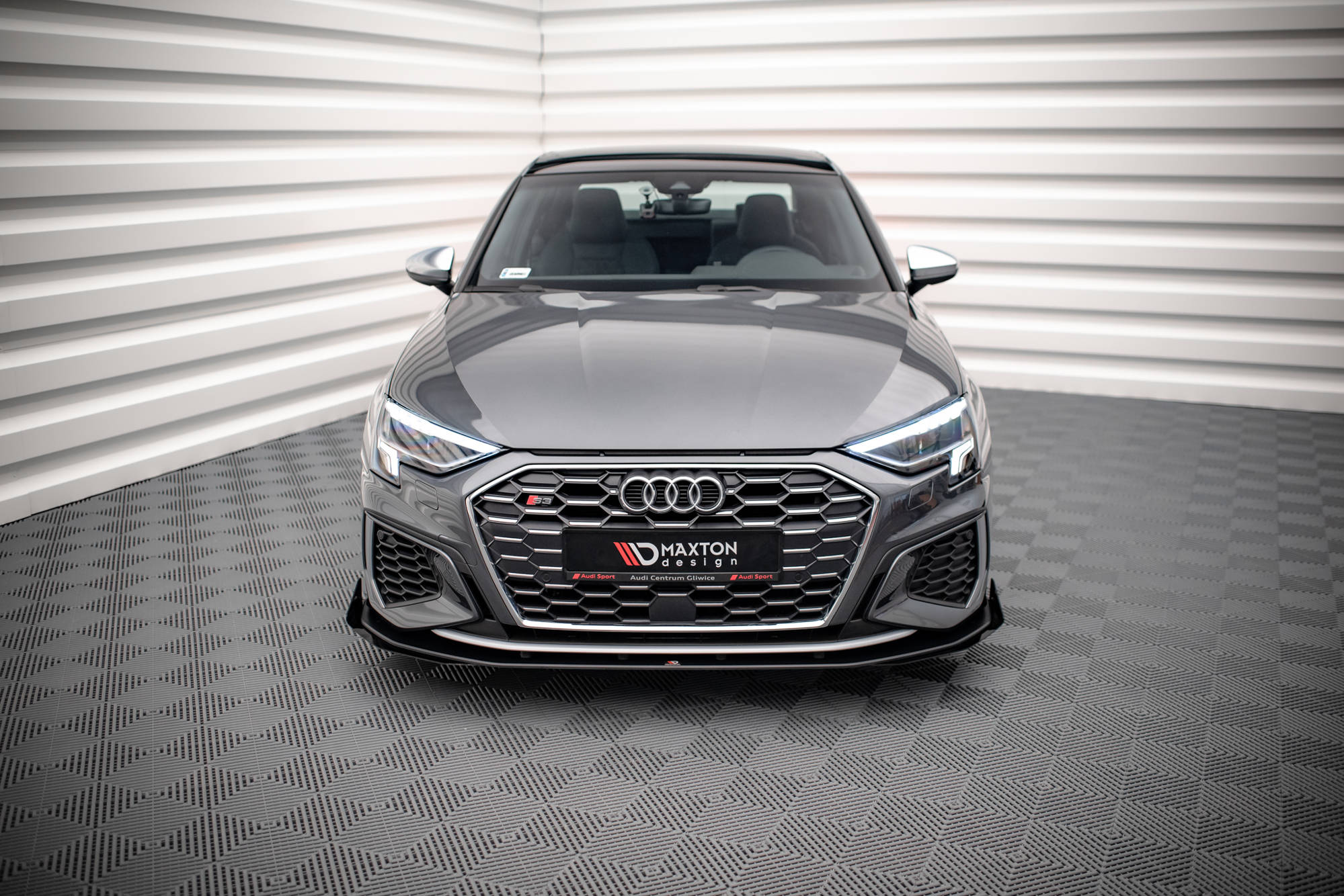 Street Pro Frontspoiler Lippe Flaps + Flaps Audi S3 / A3 S-Line 8Y