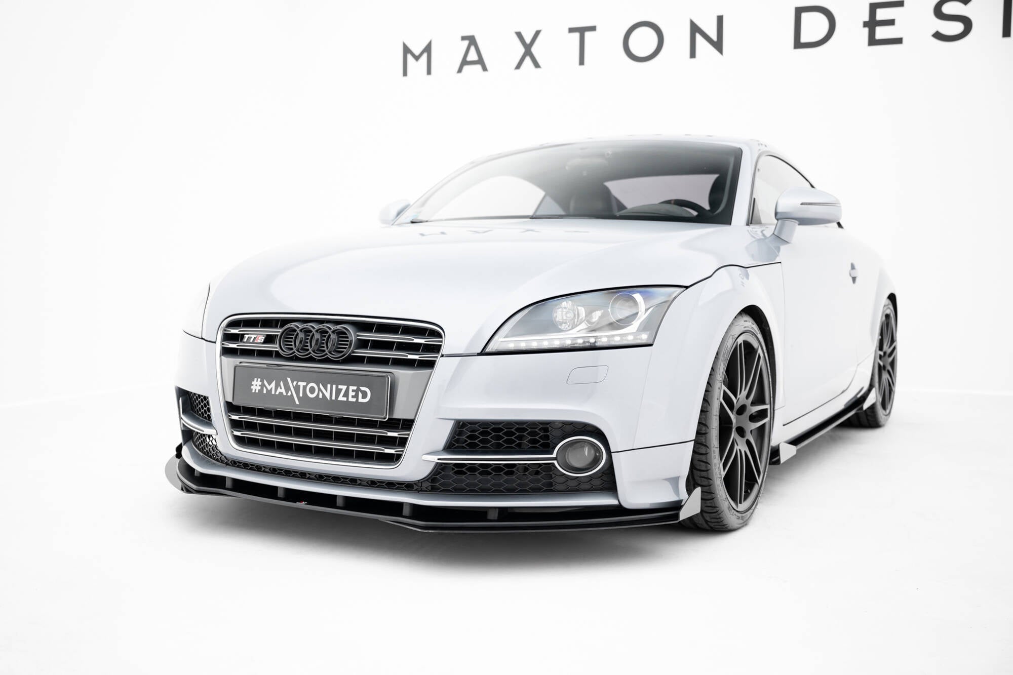 Street Pro Frontspoiler Lippe Flaps + Flaps Audi TT S / TT S-Line 8J Facelift