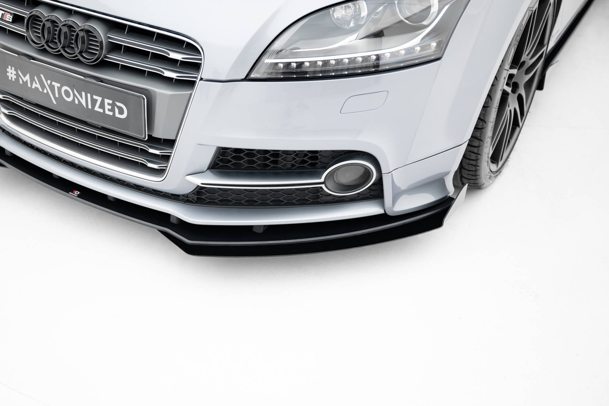 Street Pro Frontspoiler Lippe Flaps + Flaps Audi TT S / TT S-Line 8J Facelift