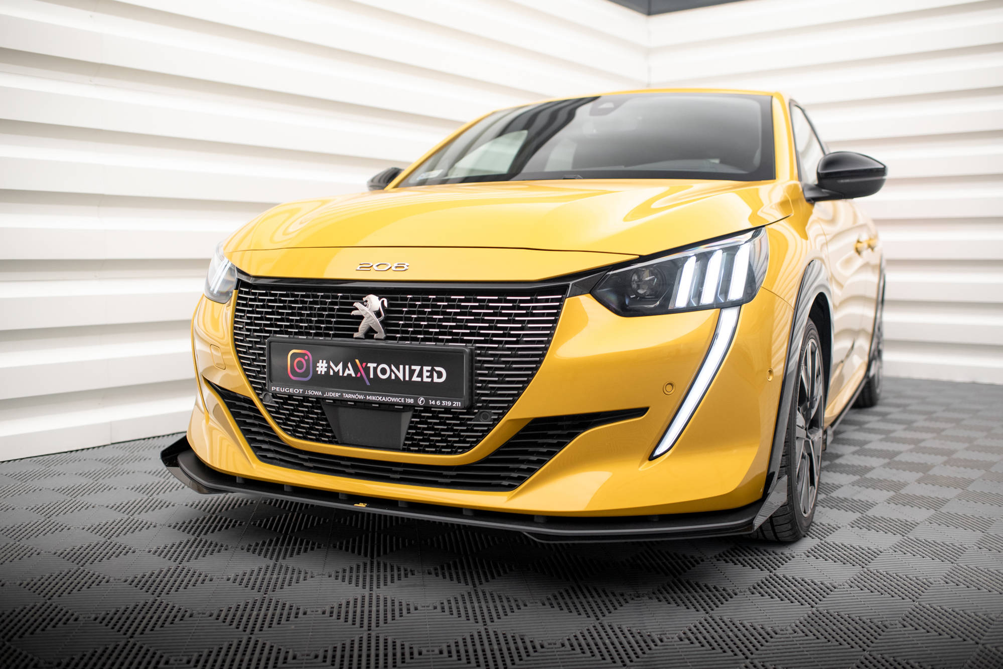 Street Pro Frontspoiler Lippe Flaps + Flaps Peugeot 208 GT MK2