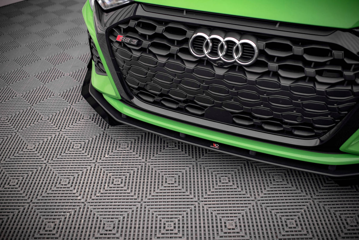 Street Pro Frontspoiler Lippe Flaps V.1 + Flaps Audi RS3 8Y
