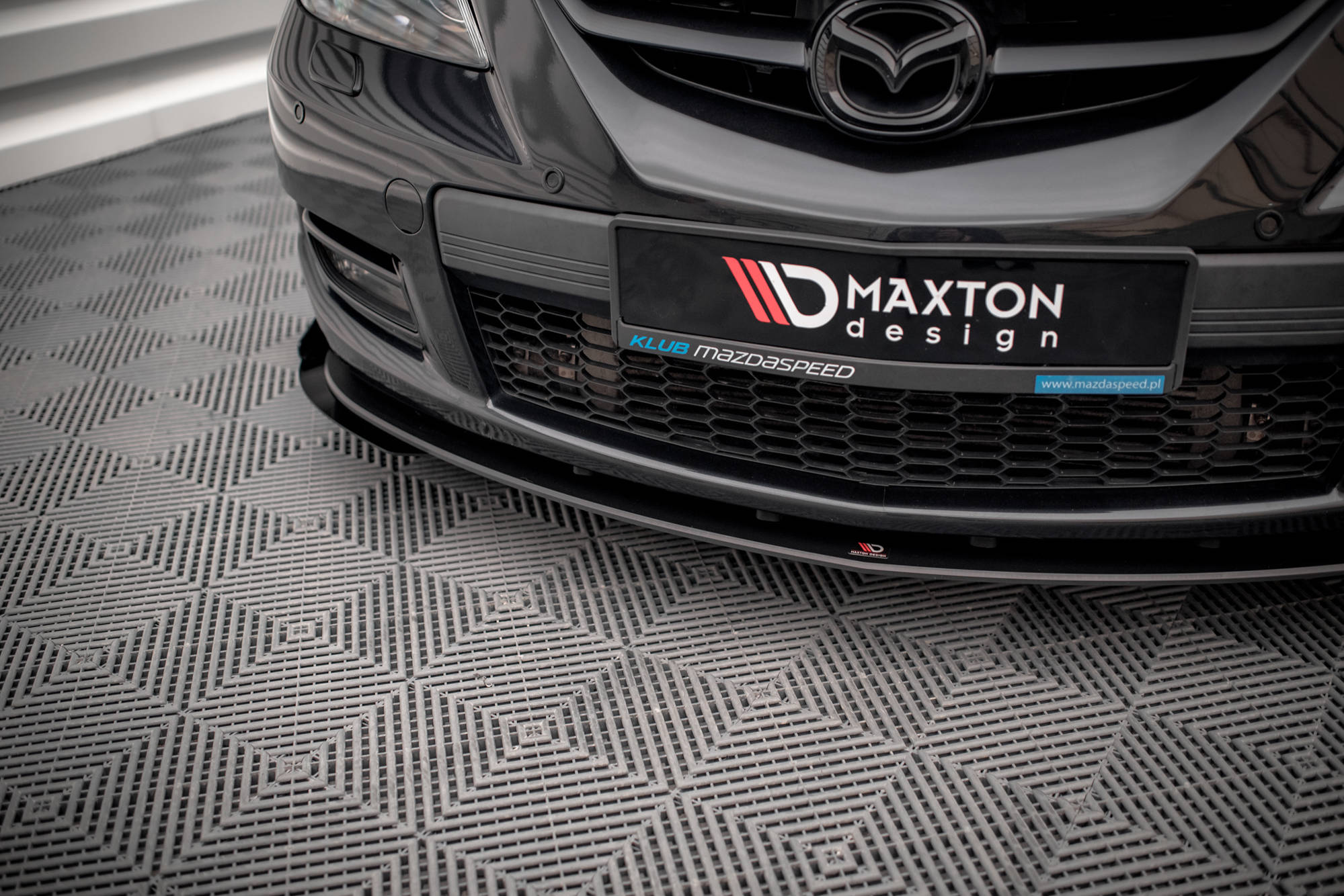 Street Pro Frontspoiler Lippe Flaps V.1 + Flaps Mazda 3 MPS MK1