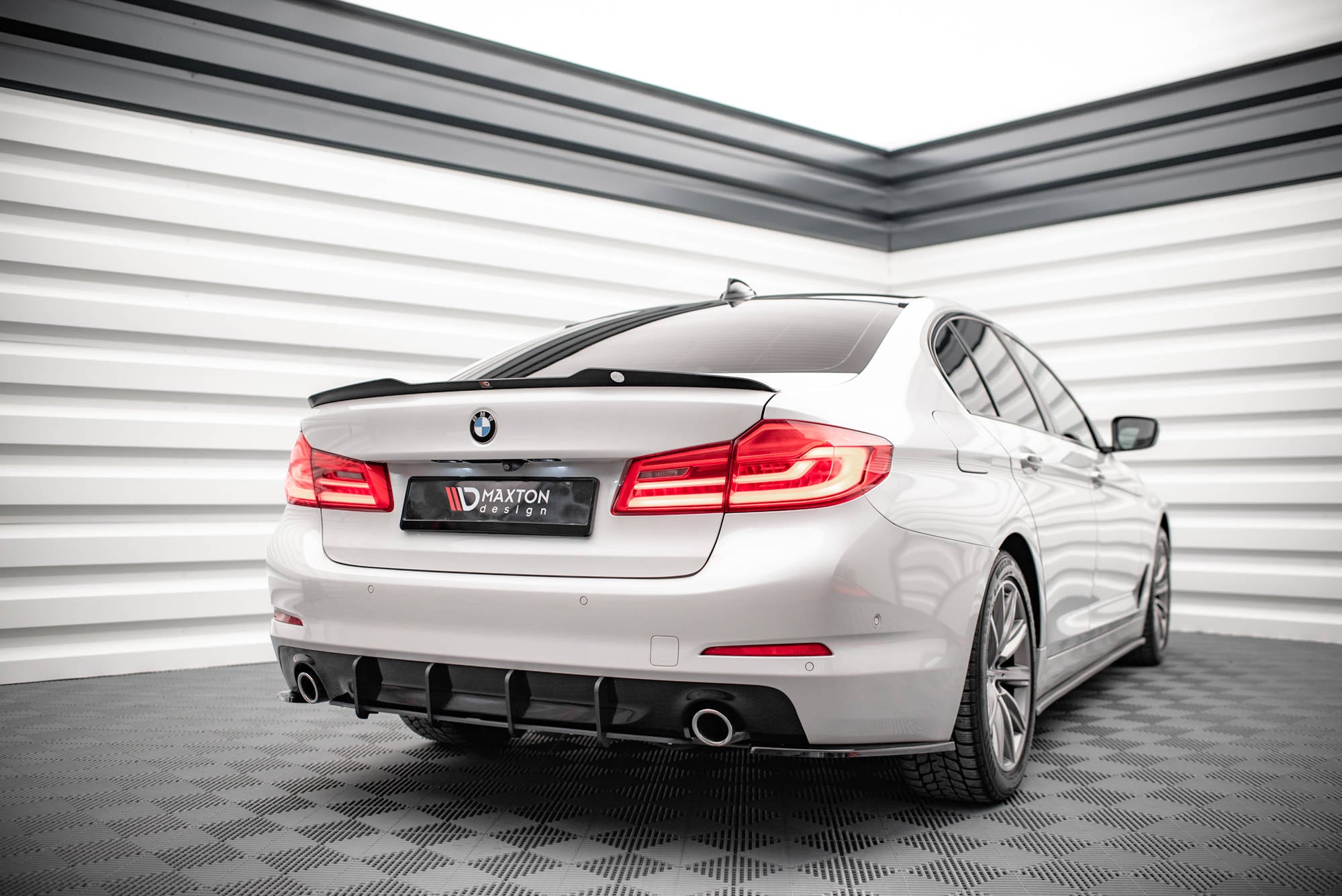 Street Pro Heckdiffusor BMW 5 Sedan G30