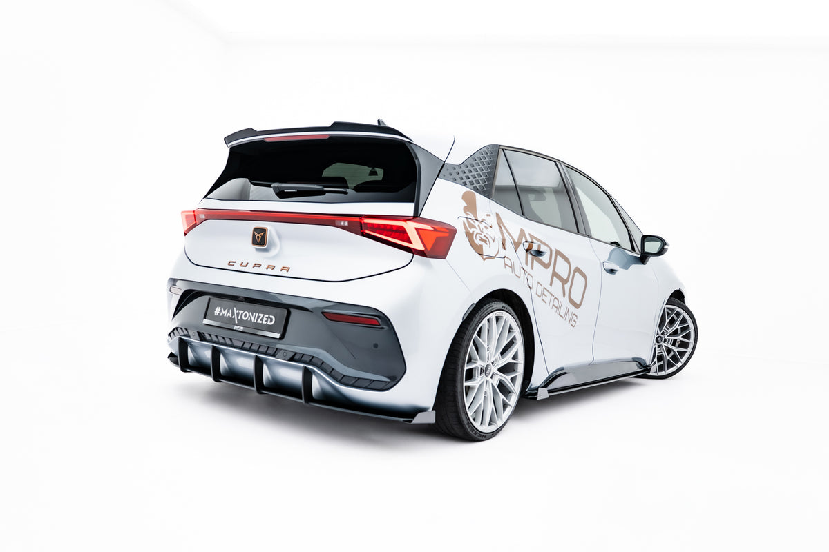 Street Pro Heckdiffusor + Flaps Cupra Born MK1