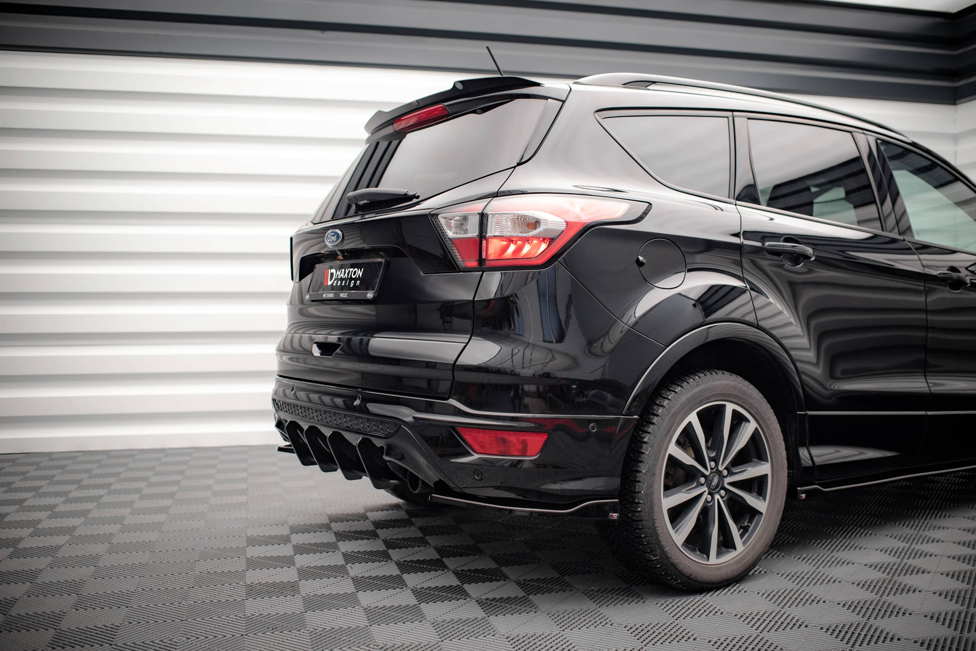 Street Pro Heckdiffusor Ford Escape ST-Line MK3