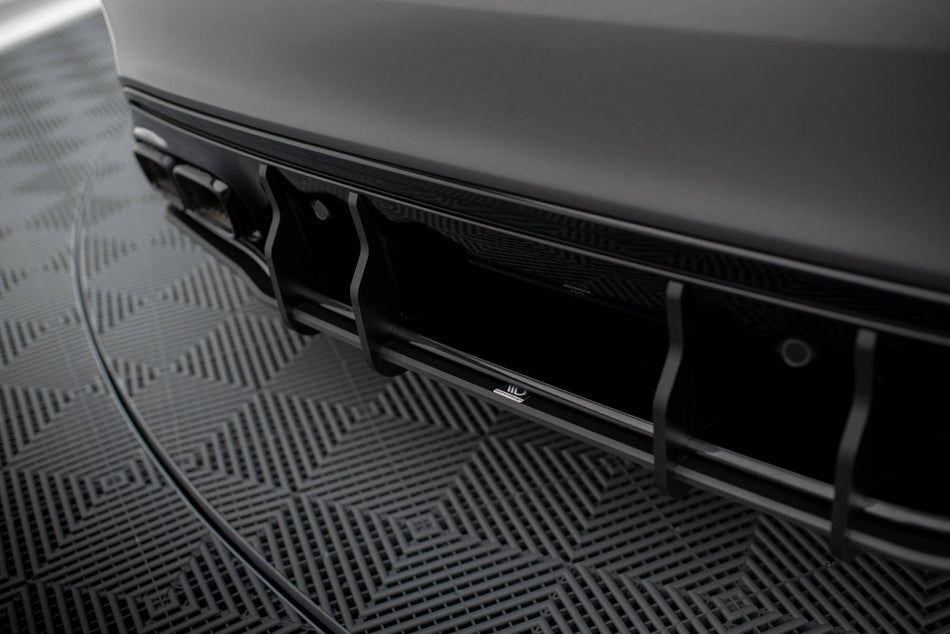 Street Pro Heckdiffusor Mercedes-AMG C63 Sedan / Estate W205 Facelift
