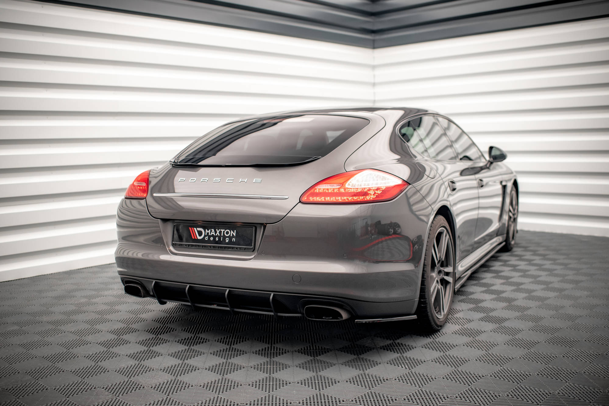 Street Pro Heckdiffusor Porsche Panamera / Panamera Diesel 970