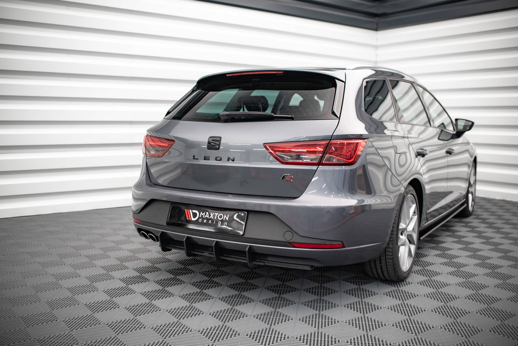 Street Pro Heckdiffusor Seat Leon FR Sportstourer MK3