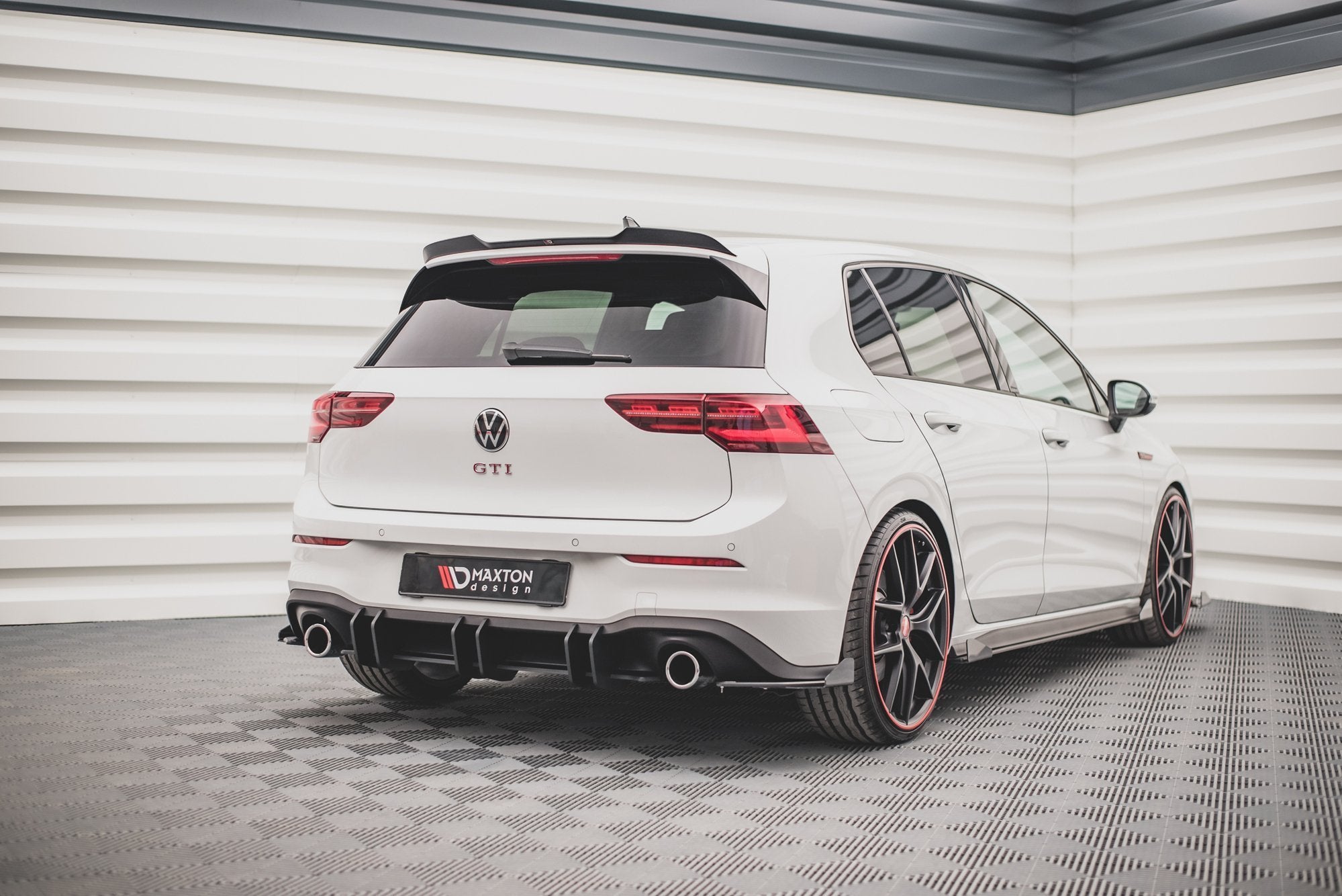Street Pro Heckdiffusor V.2 Volkswagen Golf GTI MK8