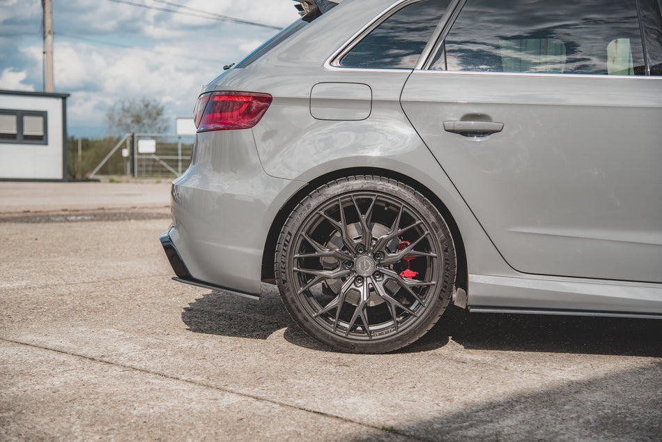 Street Pro Heckdiffusor Seite Audi RS3 8V Sportback