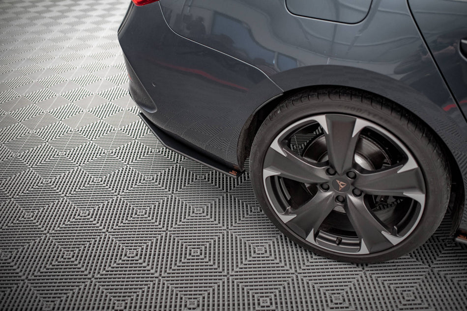 Street Pro Heckdiffusor Seite Cupra Leon ST MK1