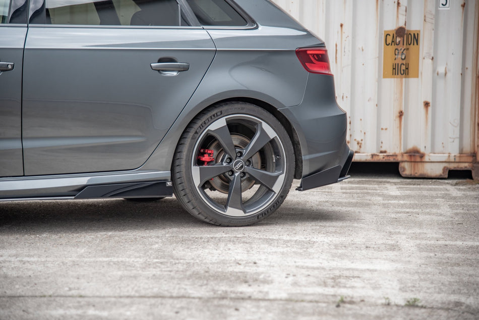 Street Pro Heckdiffusor Seite + Flaps Audi RS3 8V Sportback
