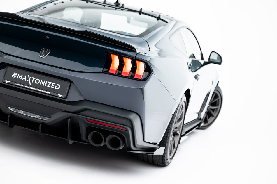 Street Pro Heckdiffusor Seite + Flaps Ford Mustang Dark Horse MK7