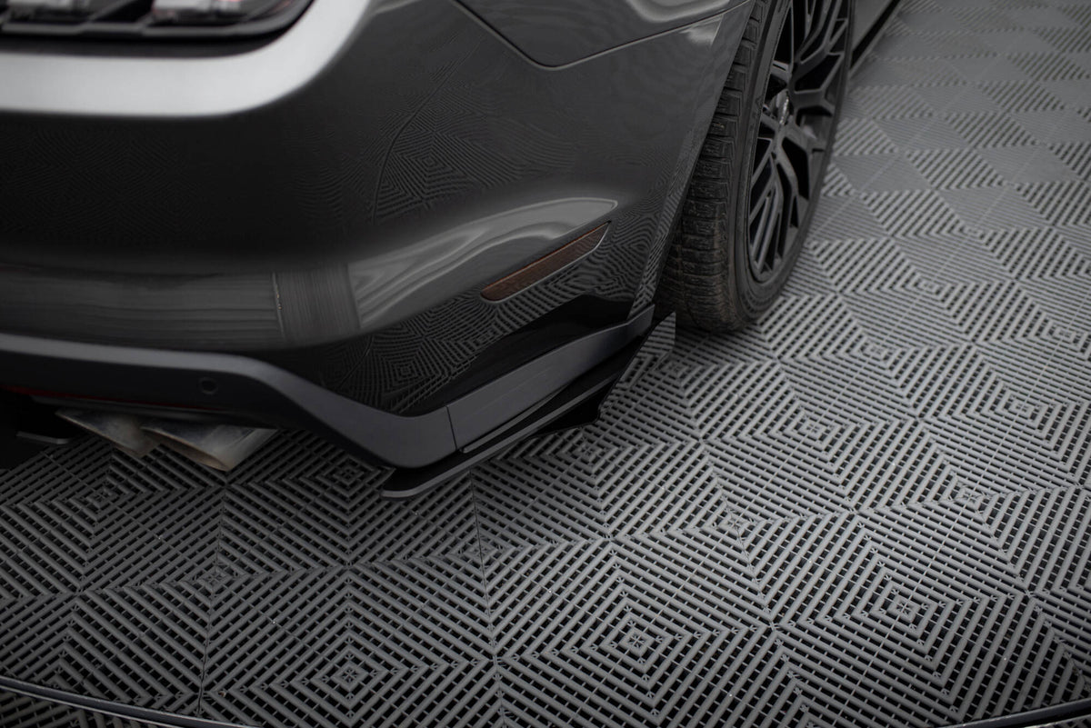Street Pro Heckdiffusor Seite + Flaps Ford Mustang GT MK6