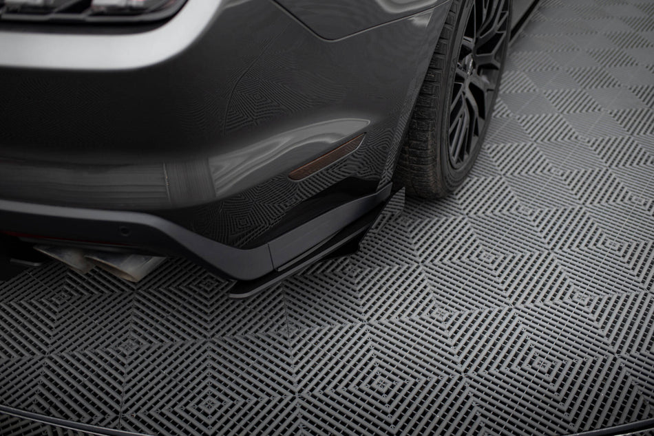 Street Pro Heckdiffusor Seite + Flaps Ford Mustang GT MK6
