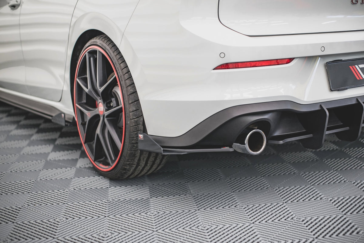 Street Pro Heckdiffusor Seite + Flaps Volkswagen Golf GTI / GTE MK8