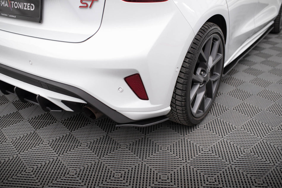 Street Pro Heckdiffusor Seite Ford Focus ST MK4