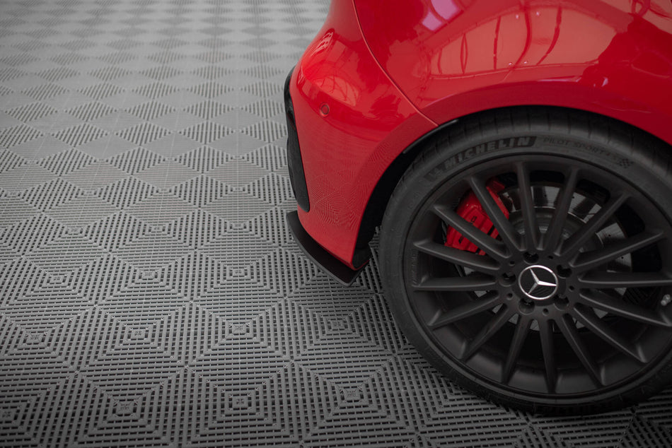 Street Pro Heckdiffusor Seite Mercedes-Benz A 45 AMG W176 Facelift