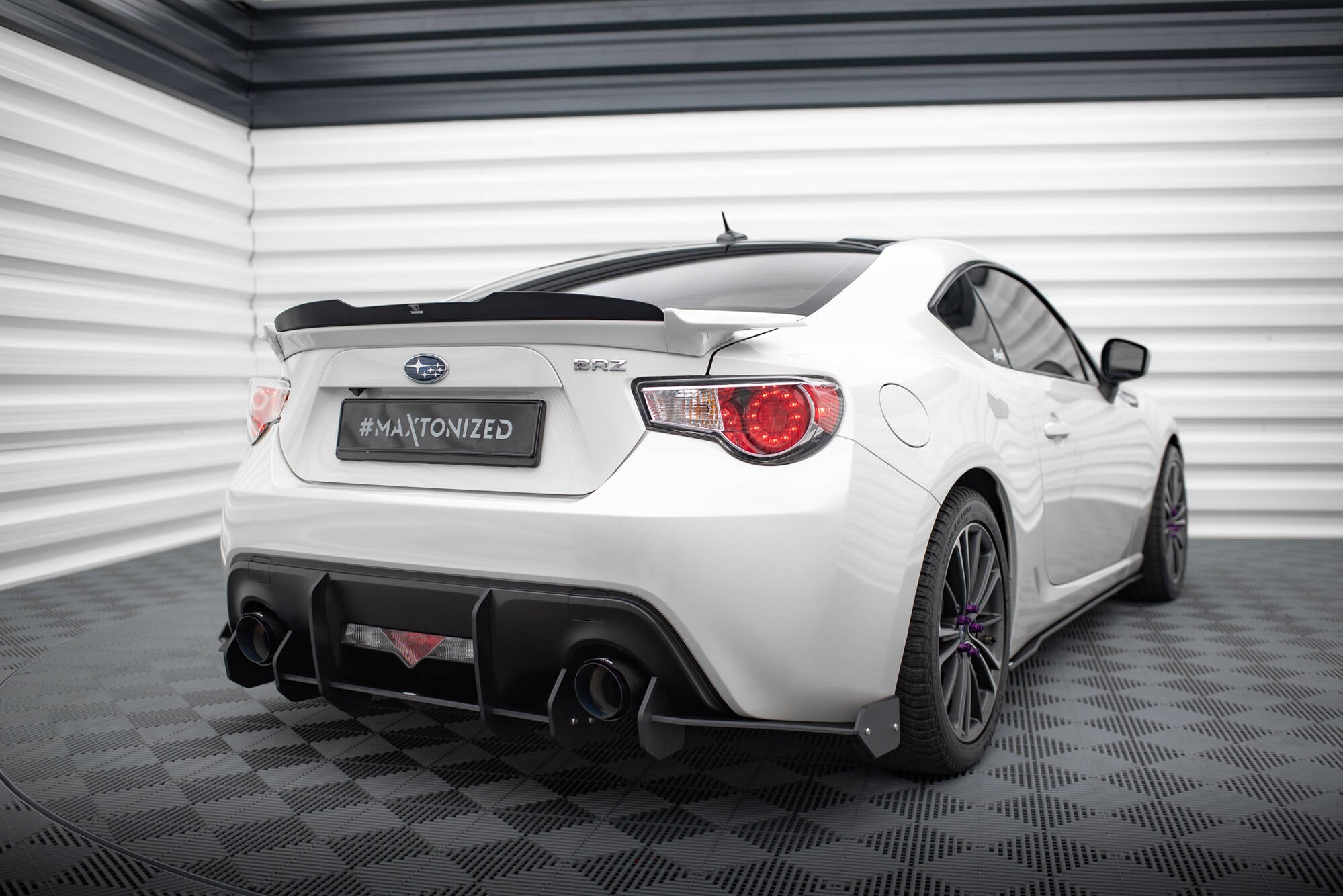 Street Pro Heckdiffusor Seite Subaru BRZ MK1 / MK1 Facelift