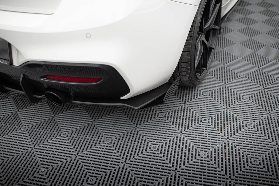 Street Pro Heckdiffusor Seite V.2 + Flaps BMW 1 F20 M140i