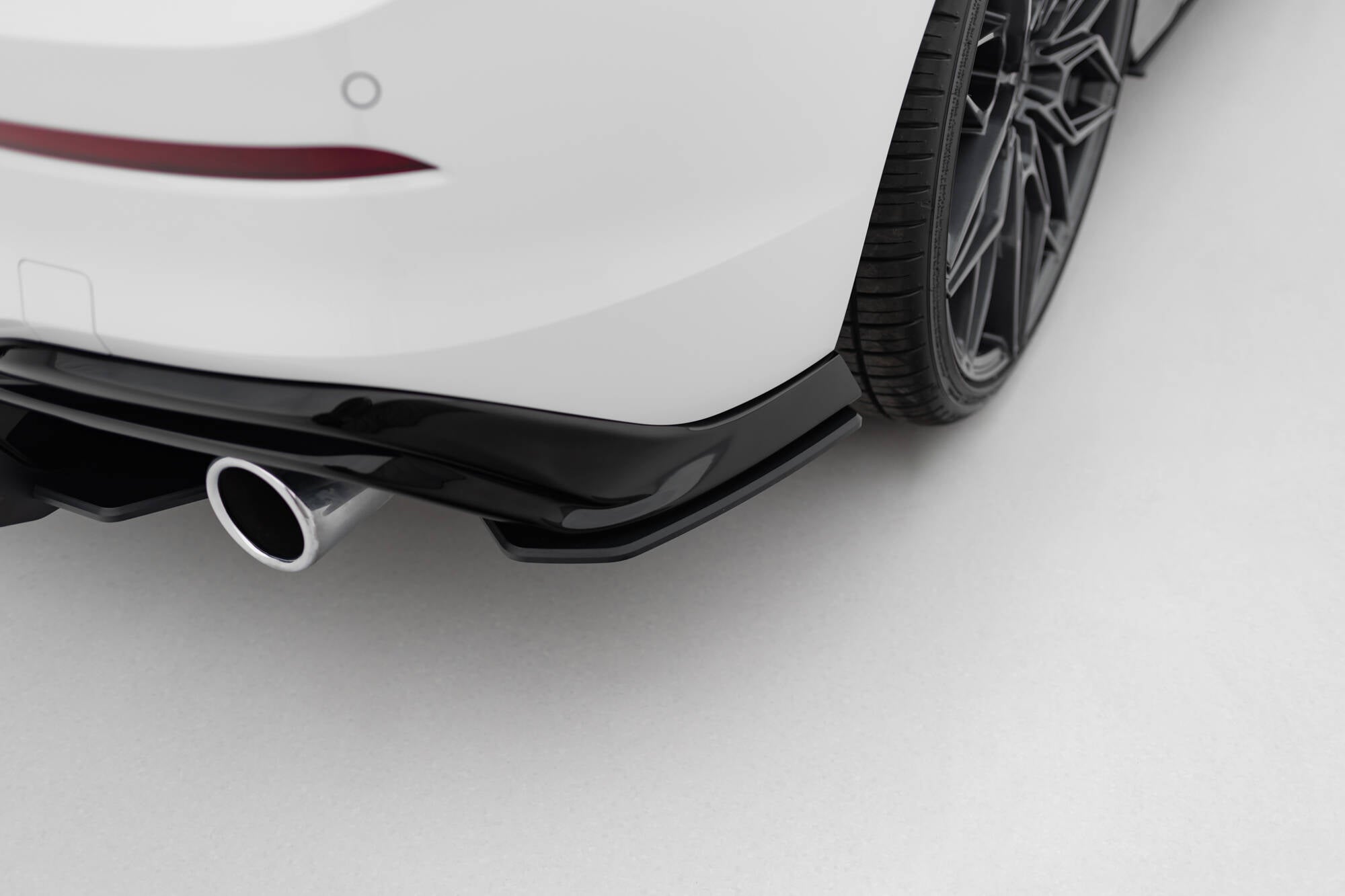 Street Pro Heckdiffusor Seite V.2 Volkswagen Golf GTI MK8