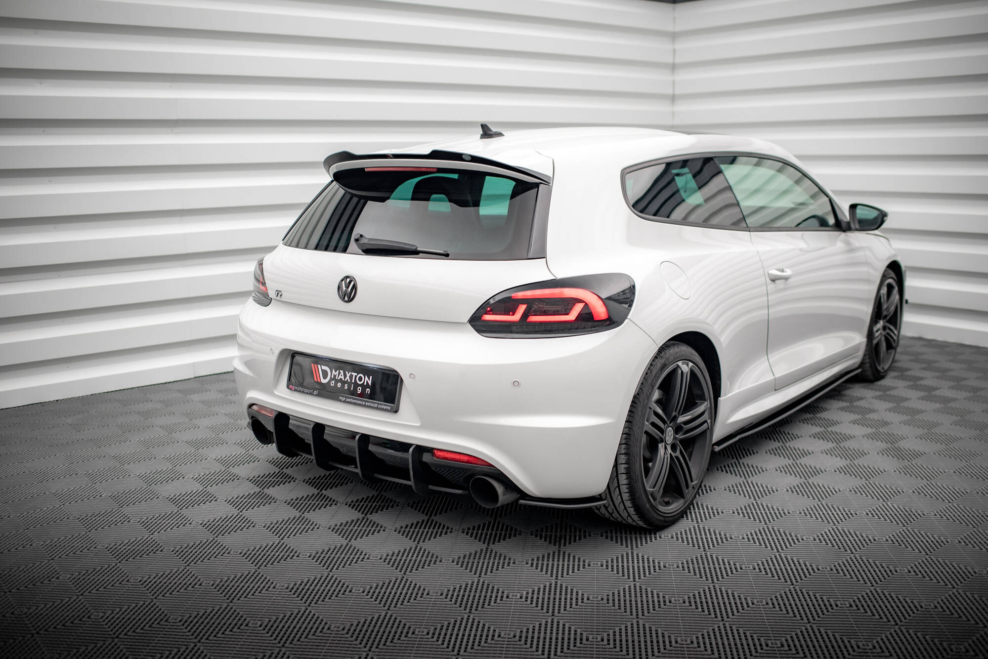 Street Pro Heckdiffusor Seite Volkswagen Scirocco R MK3