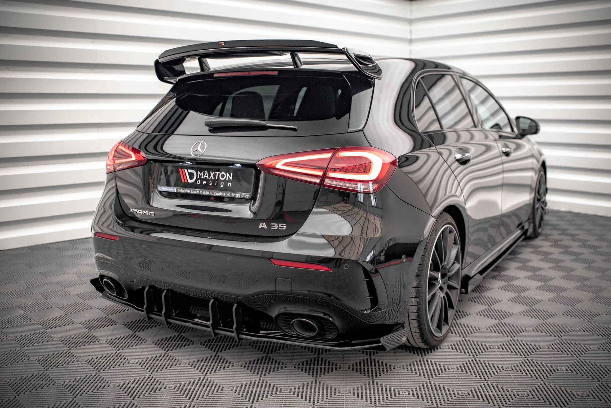 Racing Heckdiffusor + Flaps Mercedes A35 AMG Hatchback Aero Pack W177