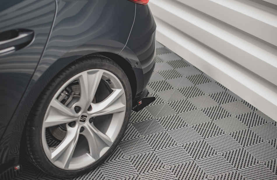 Street Pro Heckdiffusor + Flaps Seat Leon FR Hatchback MK4