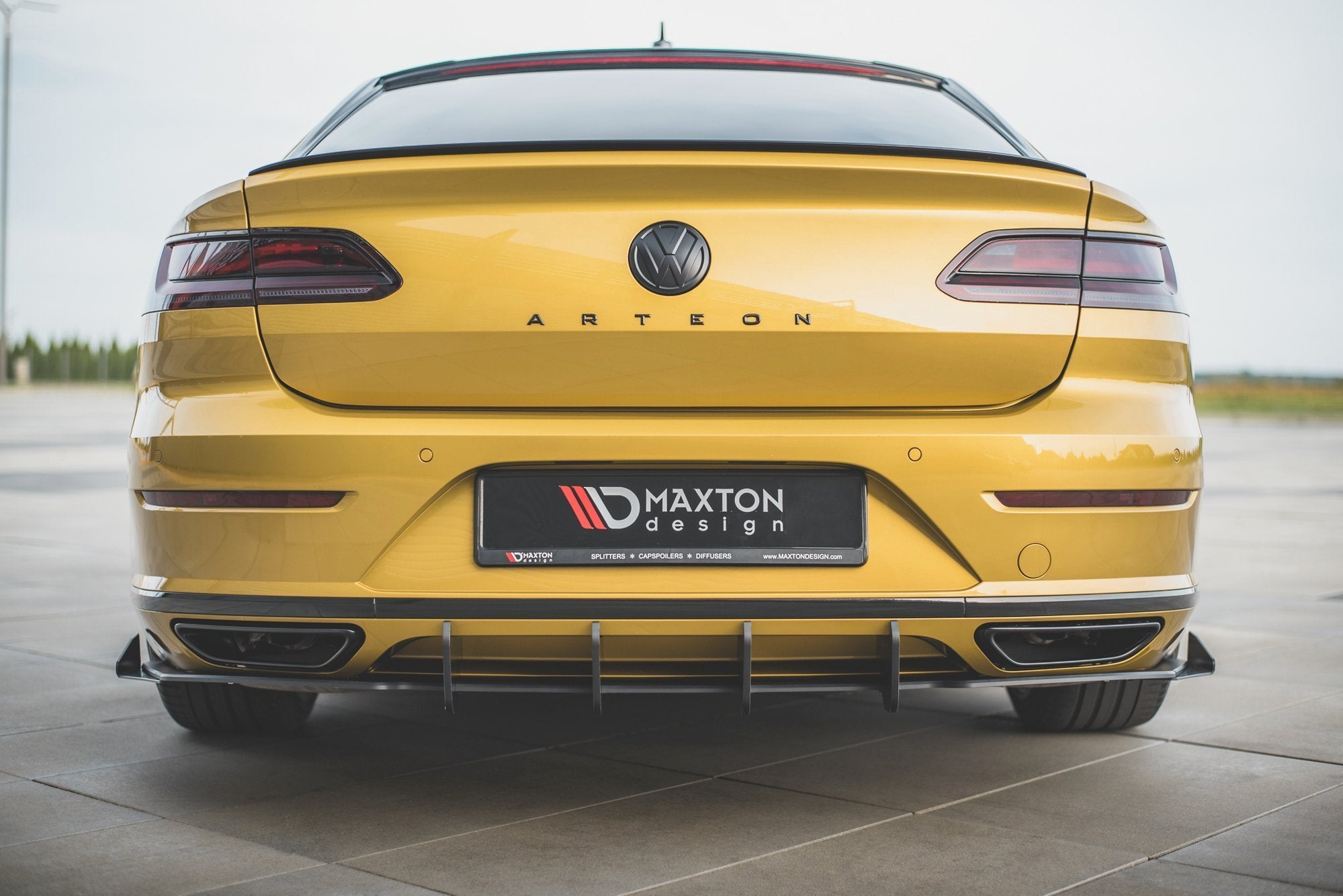 Street Pro Heckdiffusor + Flaps Volkswagen Arteon R-Line Sedan / Shooting Brake MK1