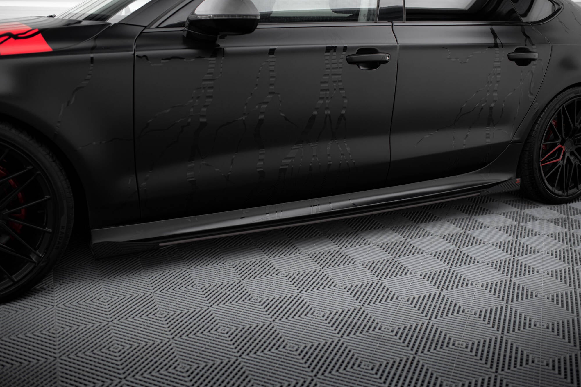 Street Pro Seitenschweller + Flaps Audi A7 RS7 Look C7