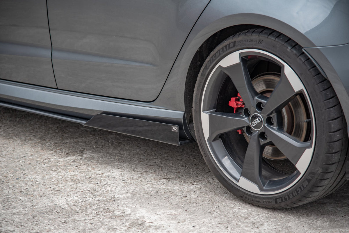 Street Pro Seitenschweller + Flaps Audi RS3 8V Sportback