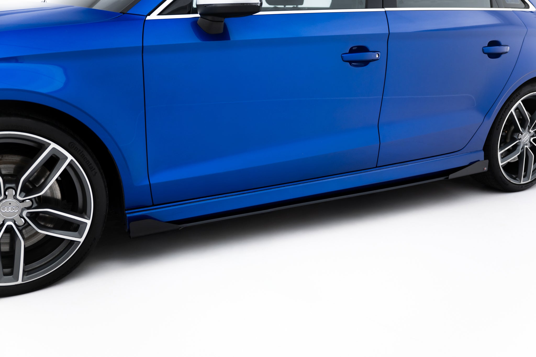 Street Pro Seitenschweller + Flaps Audi S3 / A3 S-Line Sedan 8V