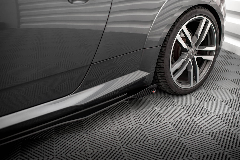 Street Pro Seitenschweller + Flaps Audi TT S / S-Line 8S