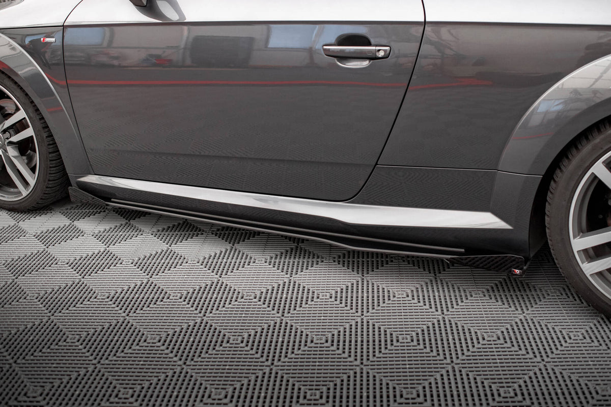 Street Pro Seitenschweller + Flaps Audi TT S / S-Line 8S
