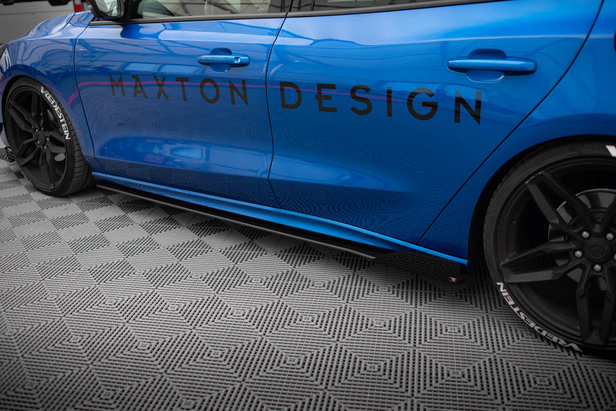 Street Pro Seitenschweller + Flaps Ford Focus ST / ST-Line MK4